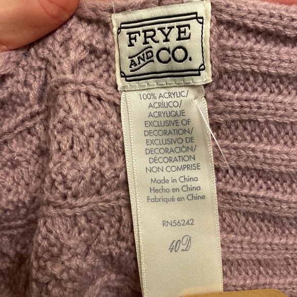 NWT Frye and Co cable knit scarf mauve color, dusty pink - Picture 6 of 8
